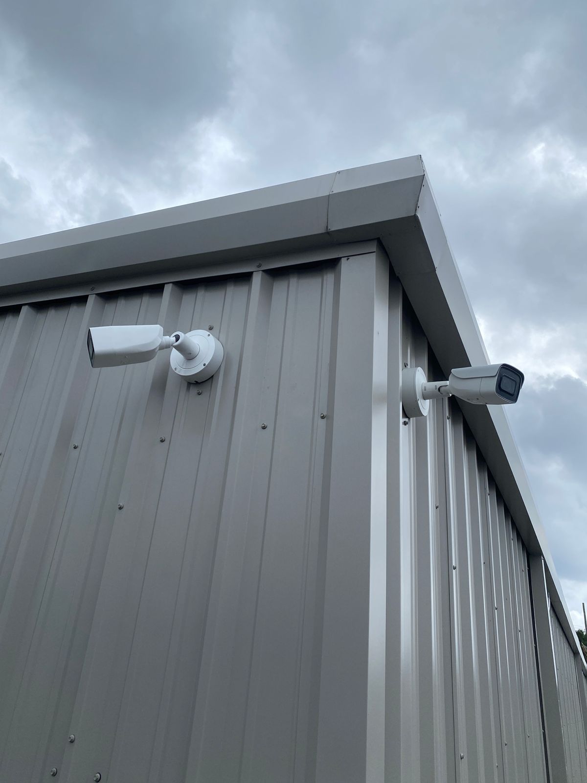 Clean and secure storage units near me in Prospect, Grand CaymanIMG_5903