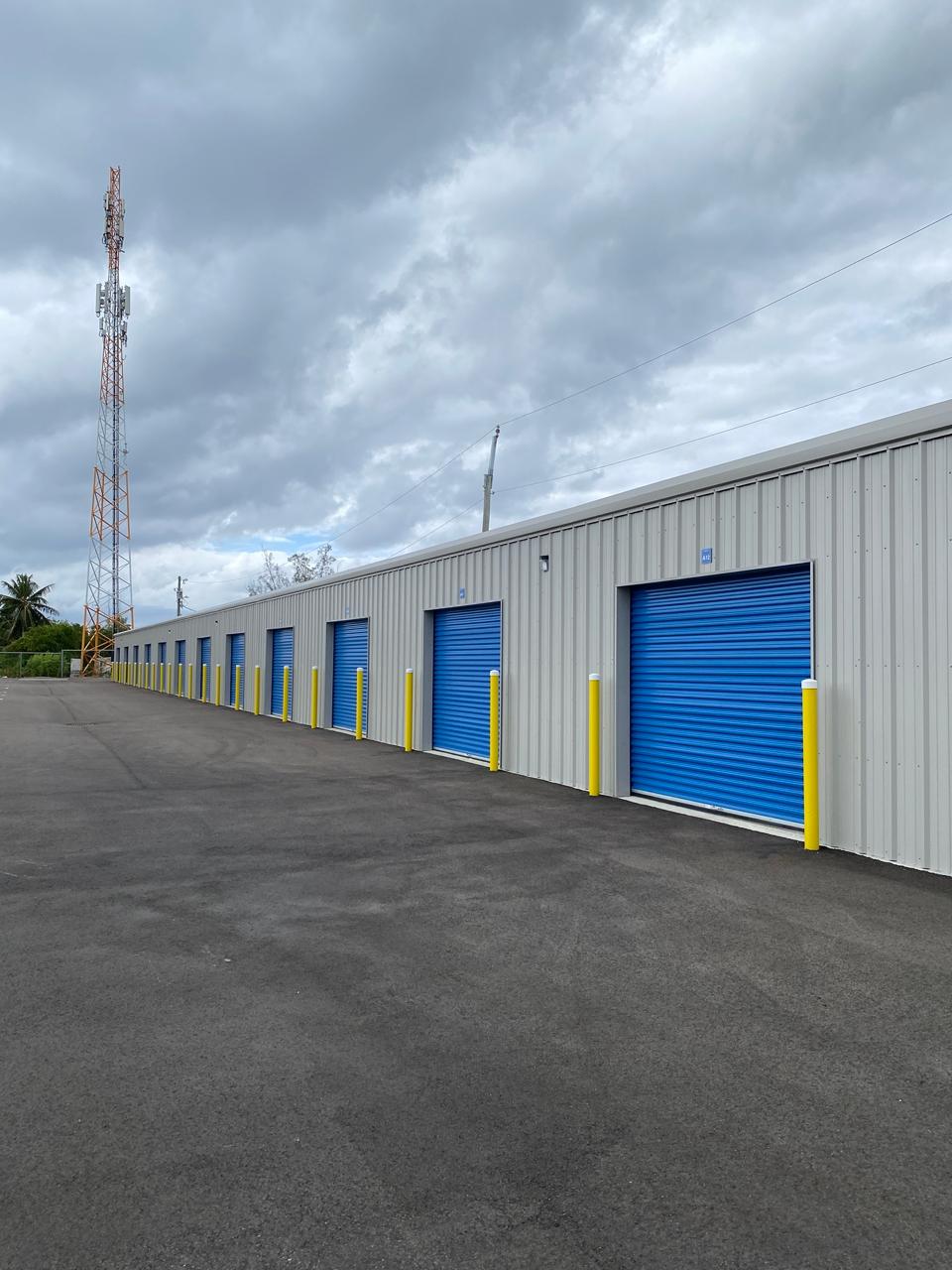 Cayman Storage Solutions: Secure Units in Prospect